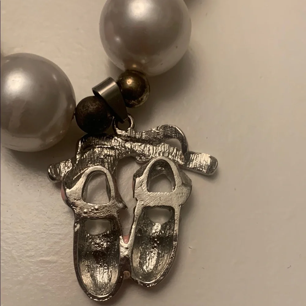 Chic Pink and Black Beaded Necklace with Pendant - Picture 11 of 12